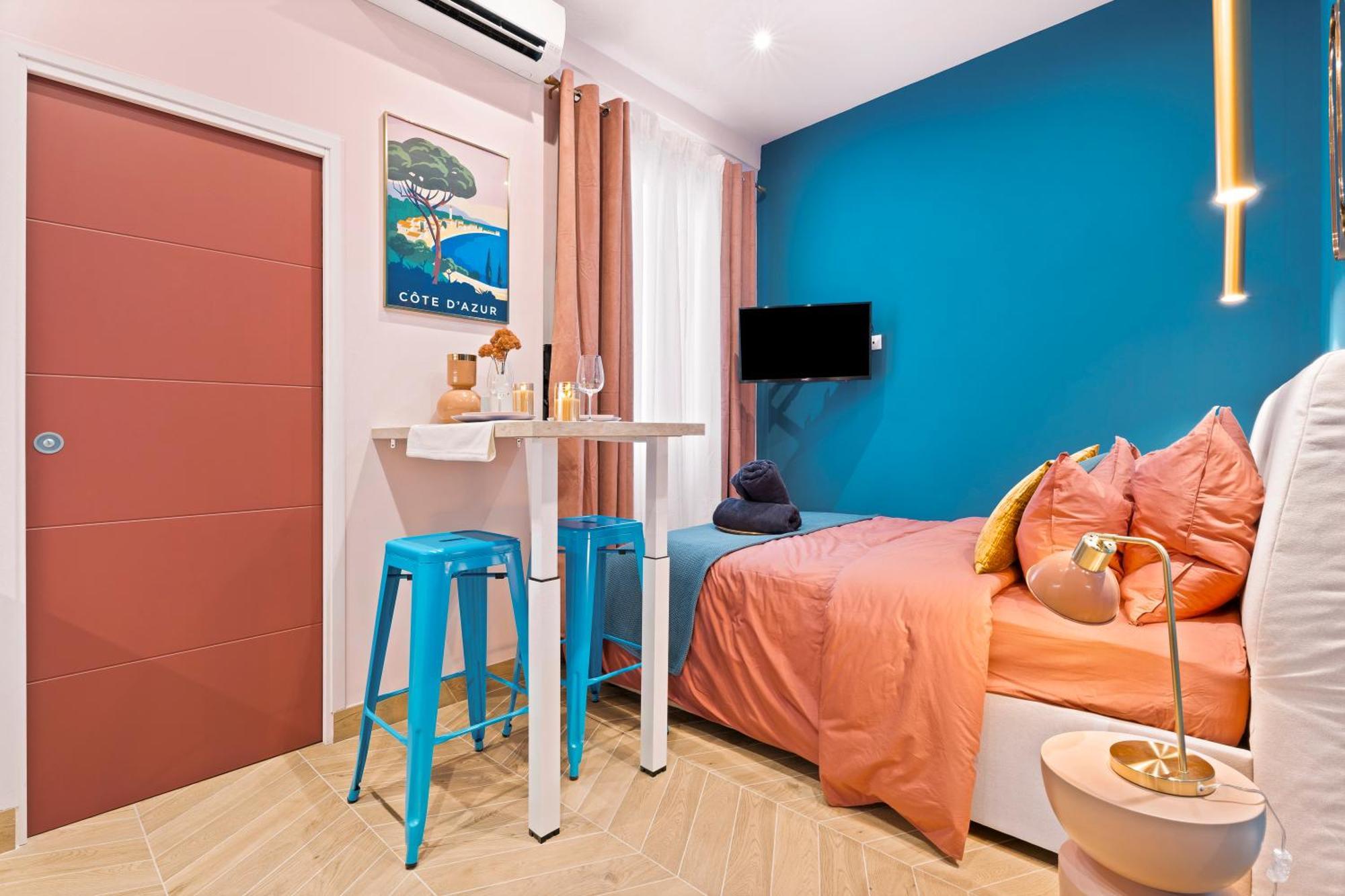 Renting - Spitalieri - Chic & Cosy Art Deco Nest Etoile